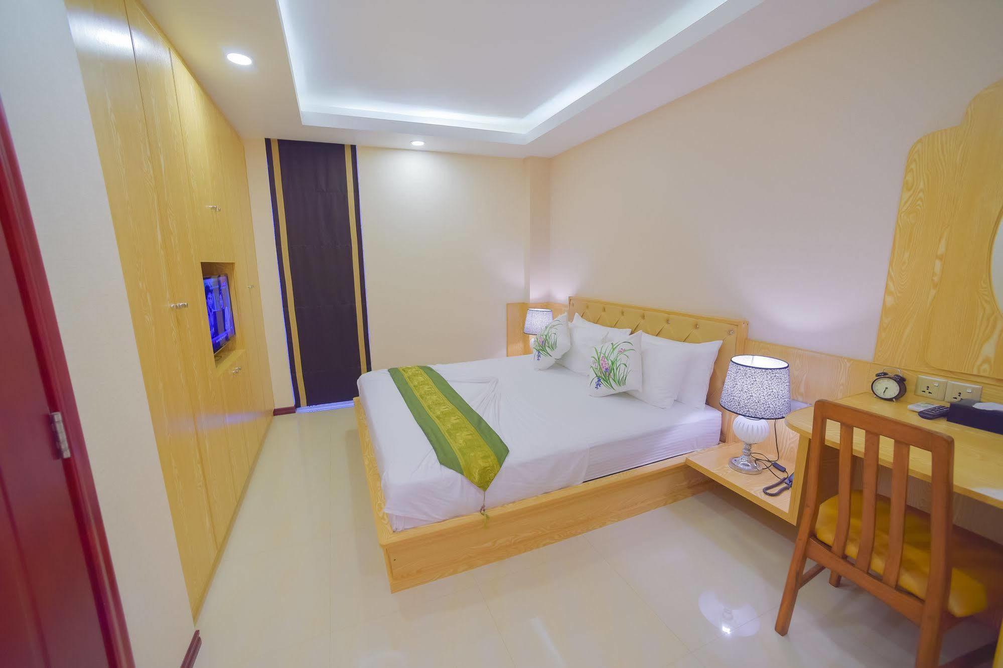 Hathaa Beach Maldives Hulhumalé Exterior foto